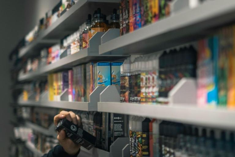 Vapes