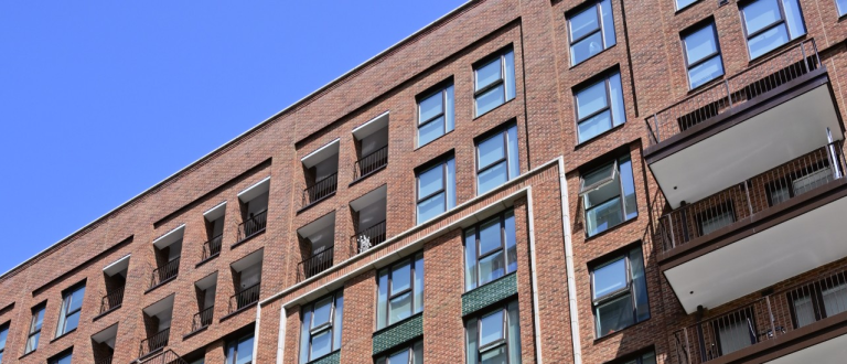 Photo of the top of the building of Aylesbury FDS