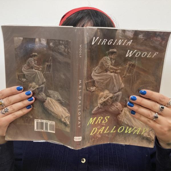 A person reading Mrs Dalloway