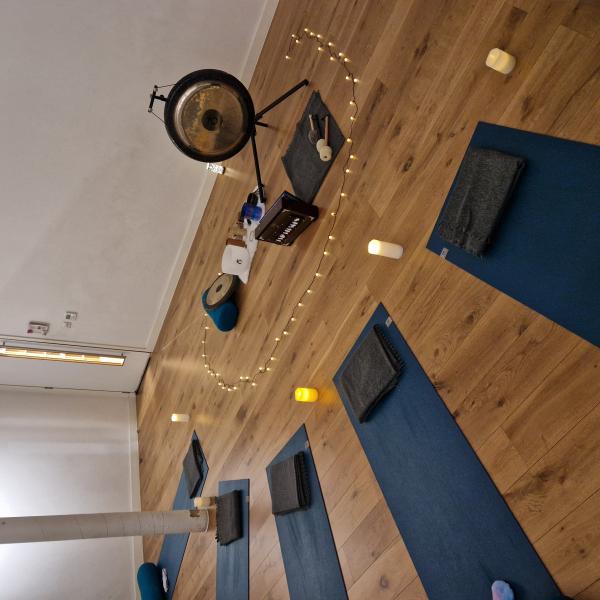 Gong bath at Light Centre Monument